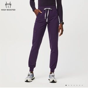Figs purple jam zamora high waisted joggers 💜